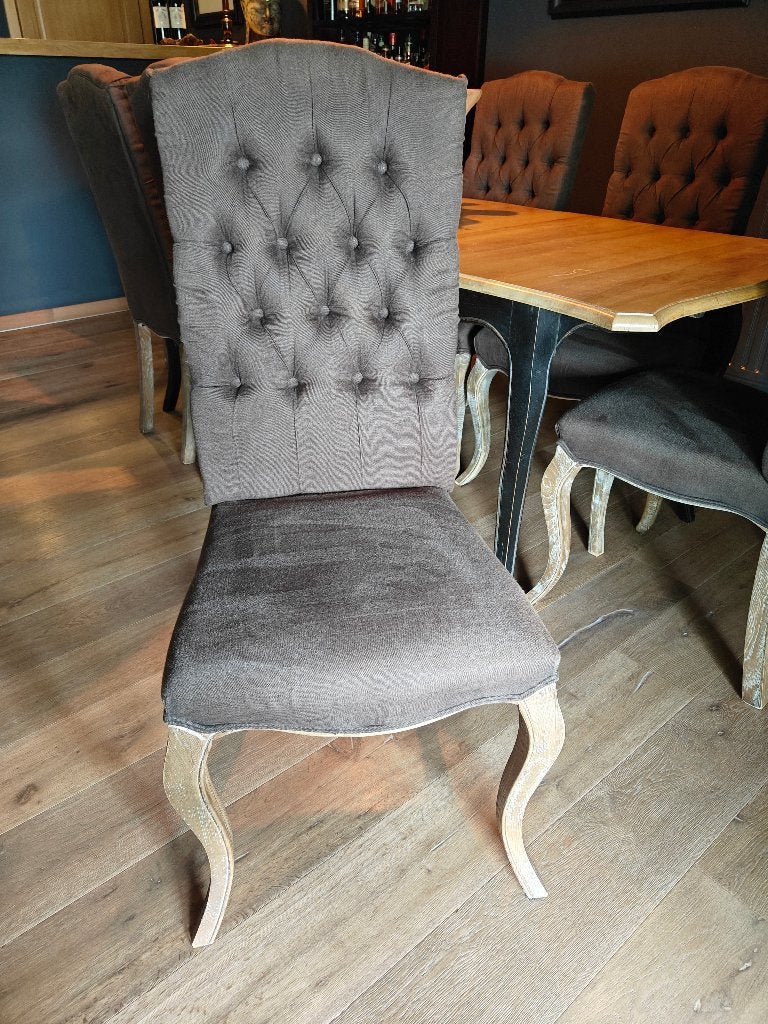 Superbe affaire!, Gris, Comme neuf, Enlèvement, Cinq, Six Chaises ou plus