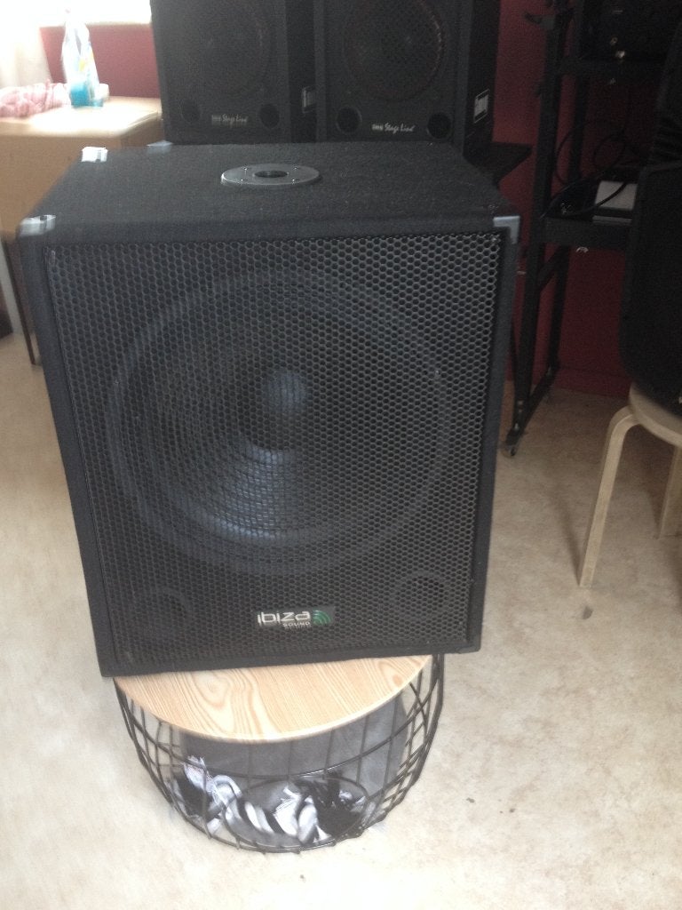 muziek box, Enlèvement, Comme neuf, 150 watts ou plus, Subwoofer