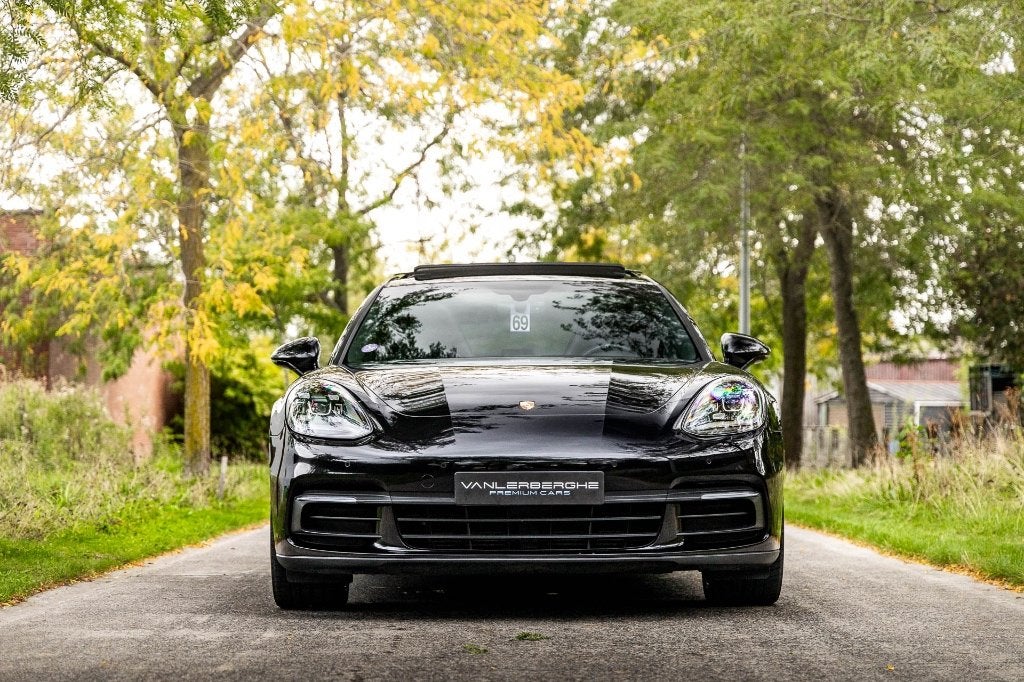 Porsche Panamera 4 Sport Turismo * Sportuitlaat * Pano * Cam, Automaat, Dealer onderhouden, 2995 cc, Lane Keeping Assist