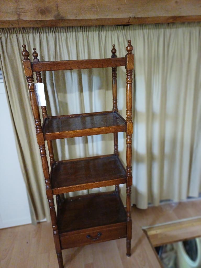 ETAGERE, Huis en Inrichting, Woonaccessoires | Etagères, Ophalen, Zo goed als nieuw