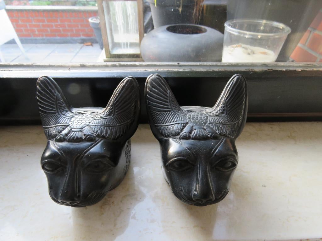 Ensemble de 2 sculptures en pierre, têtes de chats, Antiquités & Art, Enlèvement ou Envoi