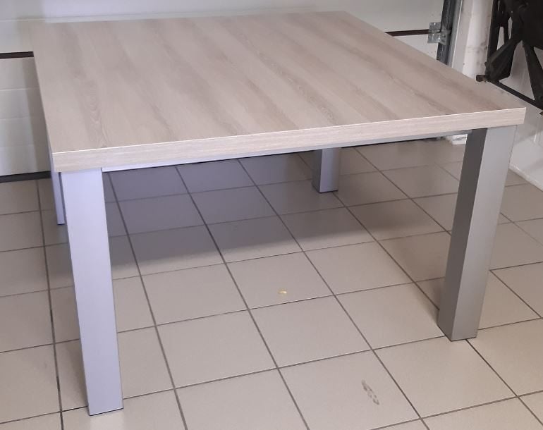 Keukentafel vierkant 120cm, Ophalen, Gebruikt, Vierkant, 100 tot 150 cm