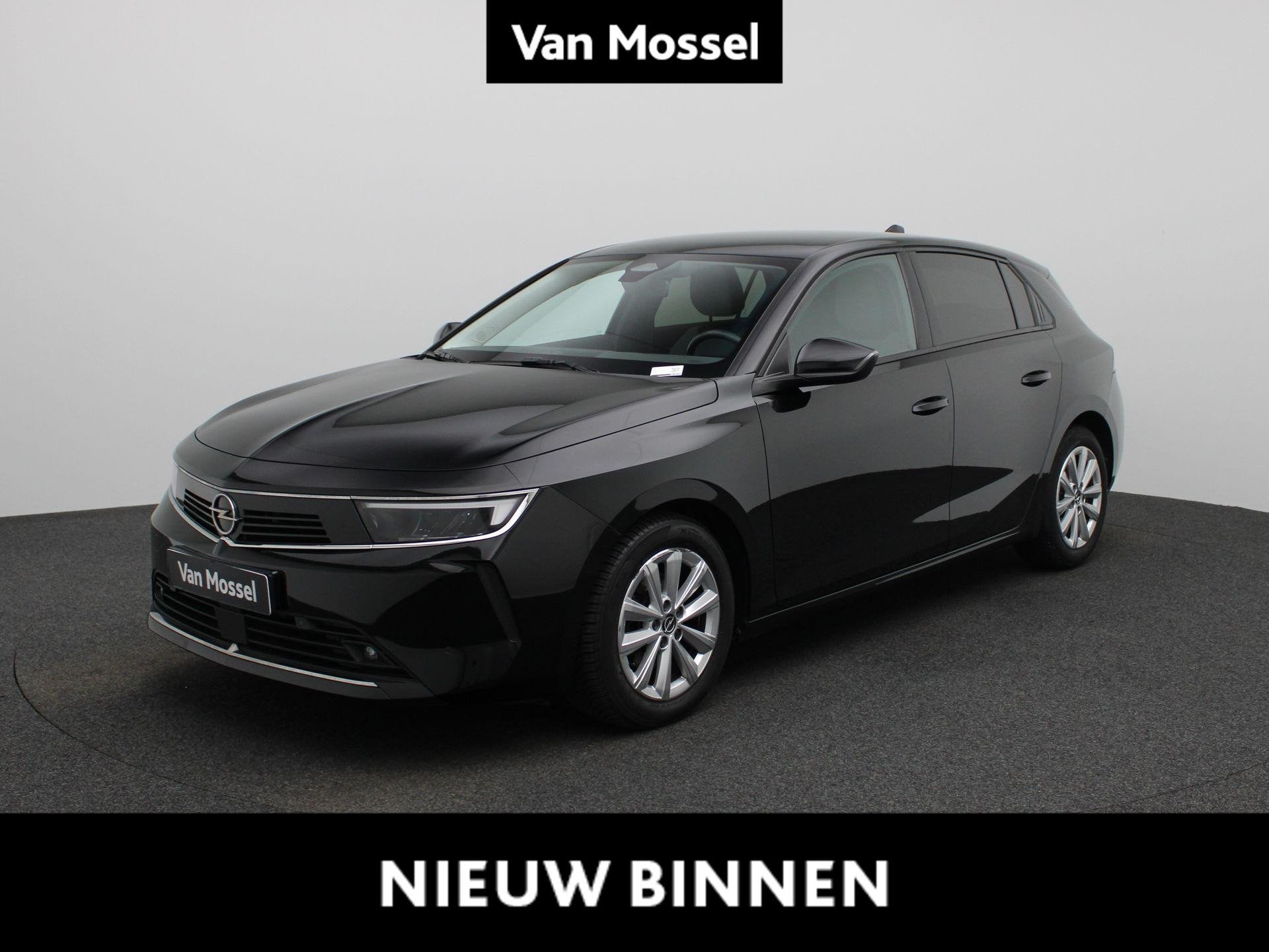 Opel Astra 1.2 Turbo 96kW S/S Edition Auto, Auto's, Gebruikt, 680 kg, Zwart, https://public.car-pass.be/vhr/84f132e5-8bd6-42ed-8879-3b225b0416a2