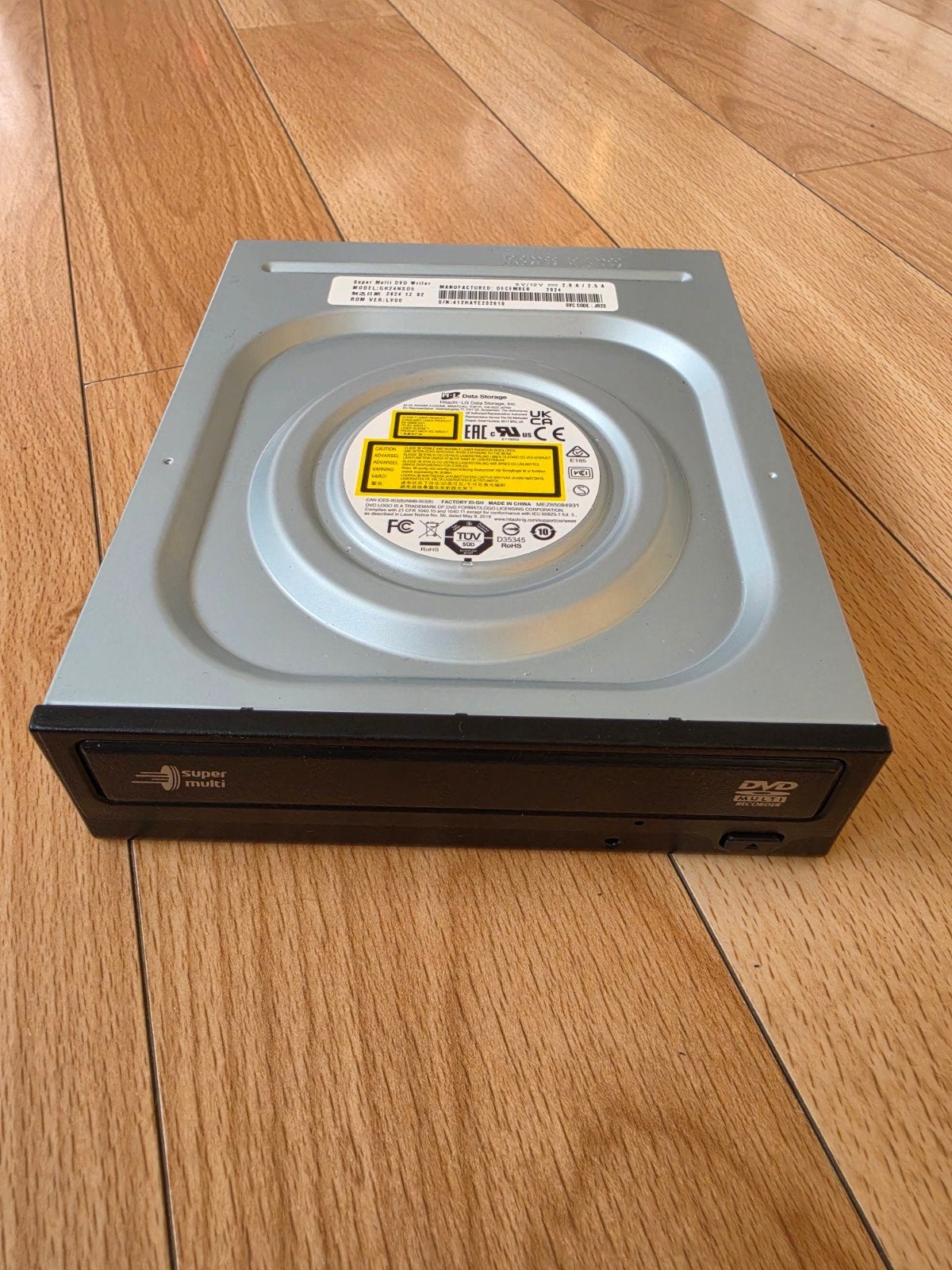 Super Multi SATA interne dvd-schrijver - P DVD-lezer/-schrij, Computers en Software, Optische drives, Intern, Cd, Dvd, Ophalen of Verzenden