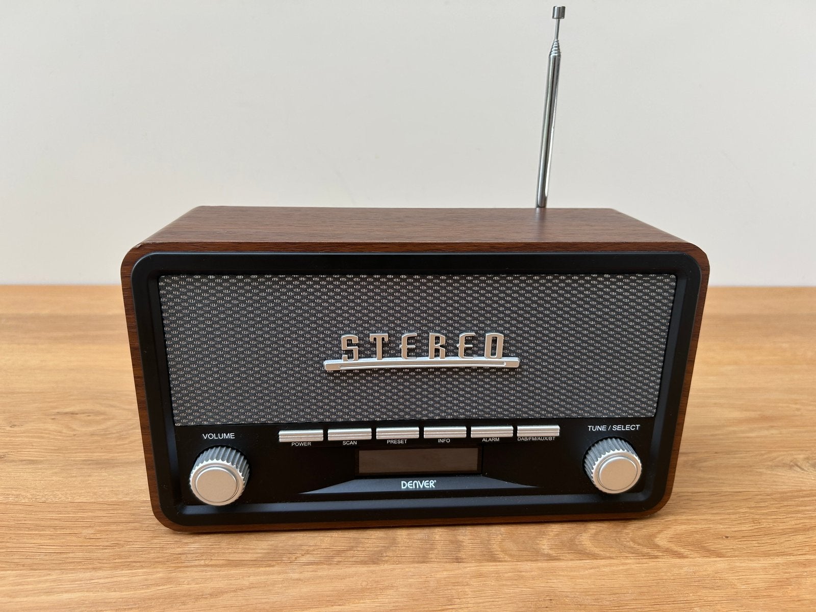 Denver retro radio DAB, FM, bluetooth, Ophalen of Verzenden, Nieuw, Radio