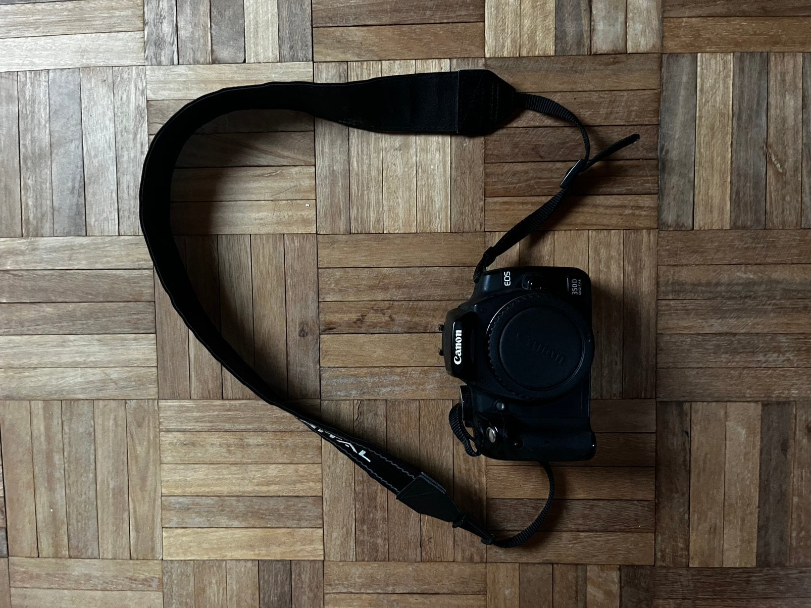 Canon EOS 350D, TV, Hi-fi & Vidéo, Appareils photo numériques, Sans zoom optique, Enlèvement ou Envoi, Canon, Reconditionné