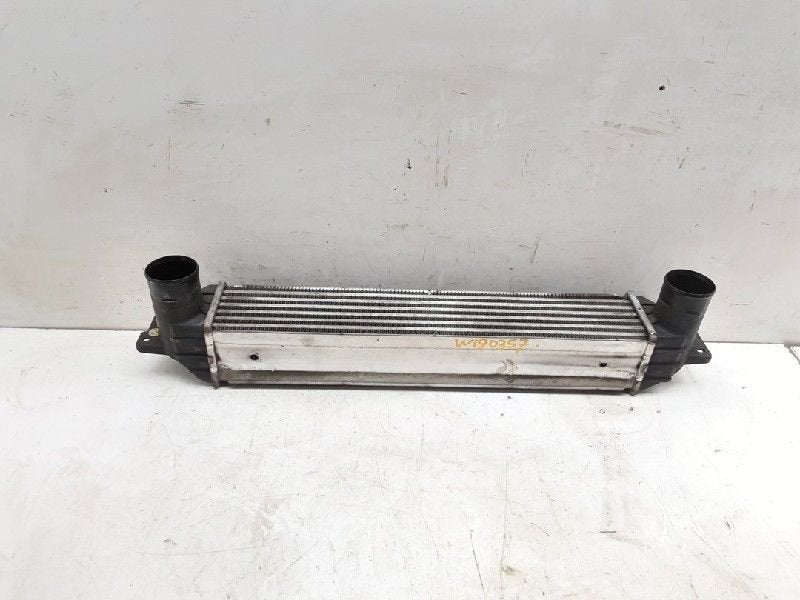 INTERCOOLER Daewoo / Chevrolet Captiva (C100), Daewoo, Dhr. M. Roggen, Stadsweg 37 37
9917 PV  WIRDUM GR., NL, Utilisé