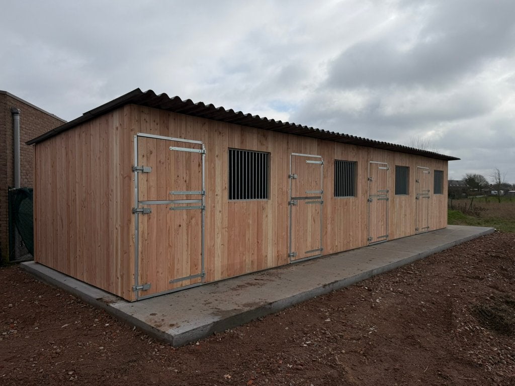 Paardenstallen van horsestables!! Alles incl prijzen!, Dieren en Toebehoren, Opfok, 4 paarden of pony's of meer