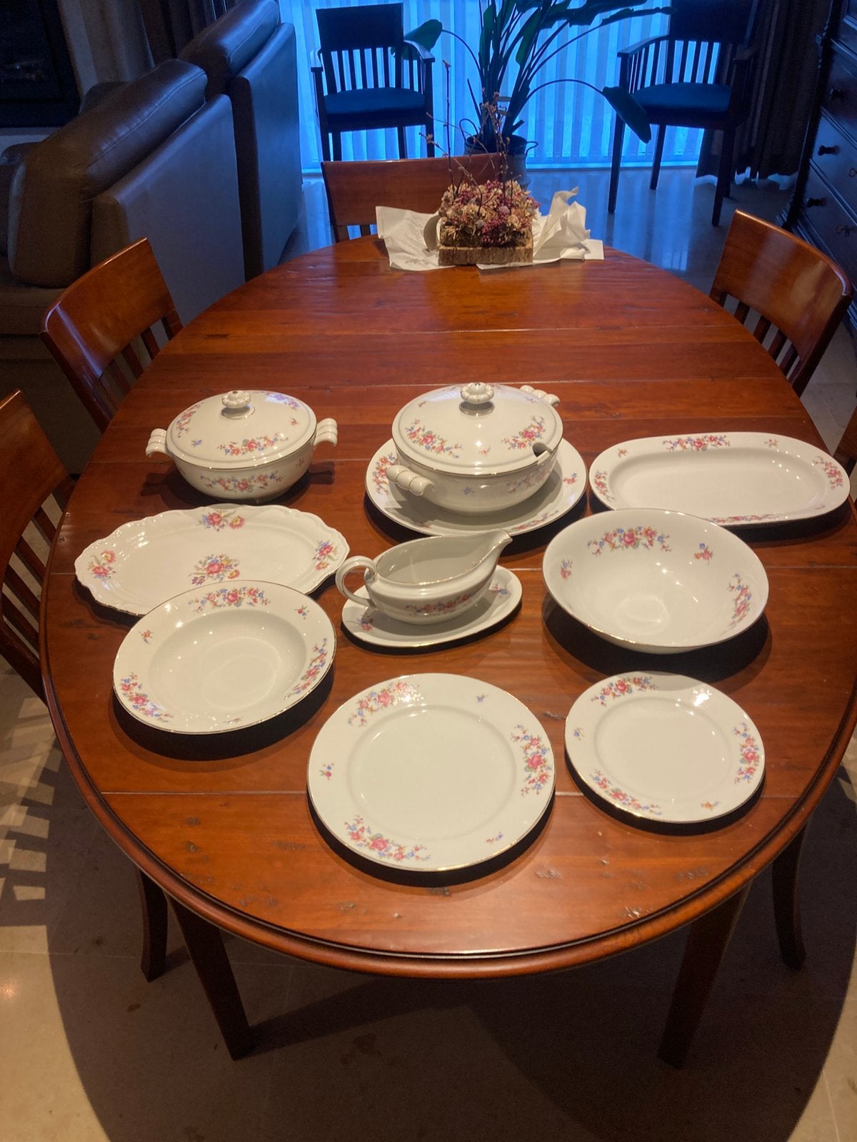 Eetservies, Ophalen