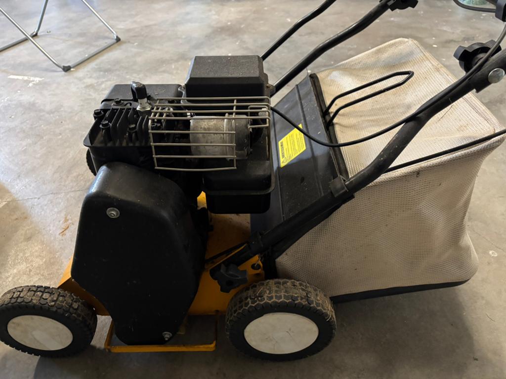 Scarificateur  S 400 B - Briggs et Stratton 3,5, Jardin & Terrasse, Scarificateurs, Utilisé, Essence, Enlèvement