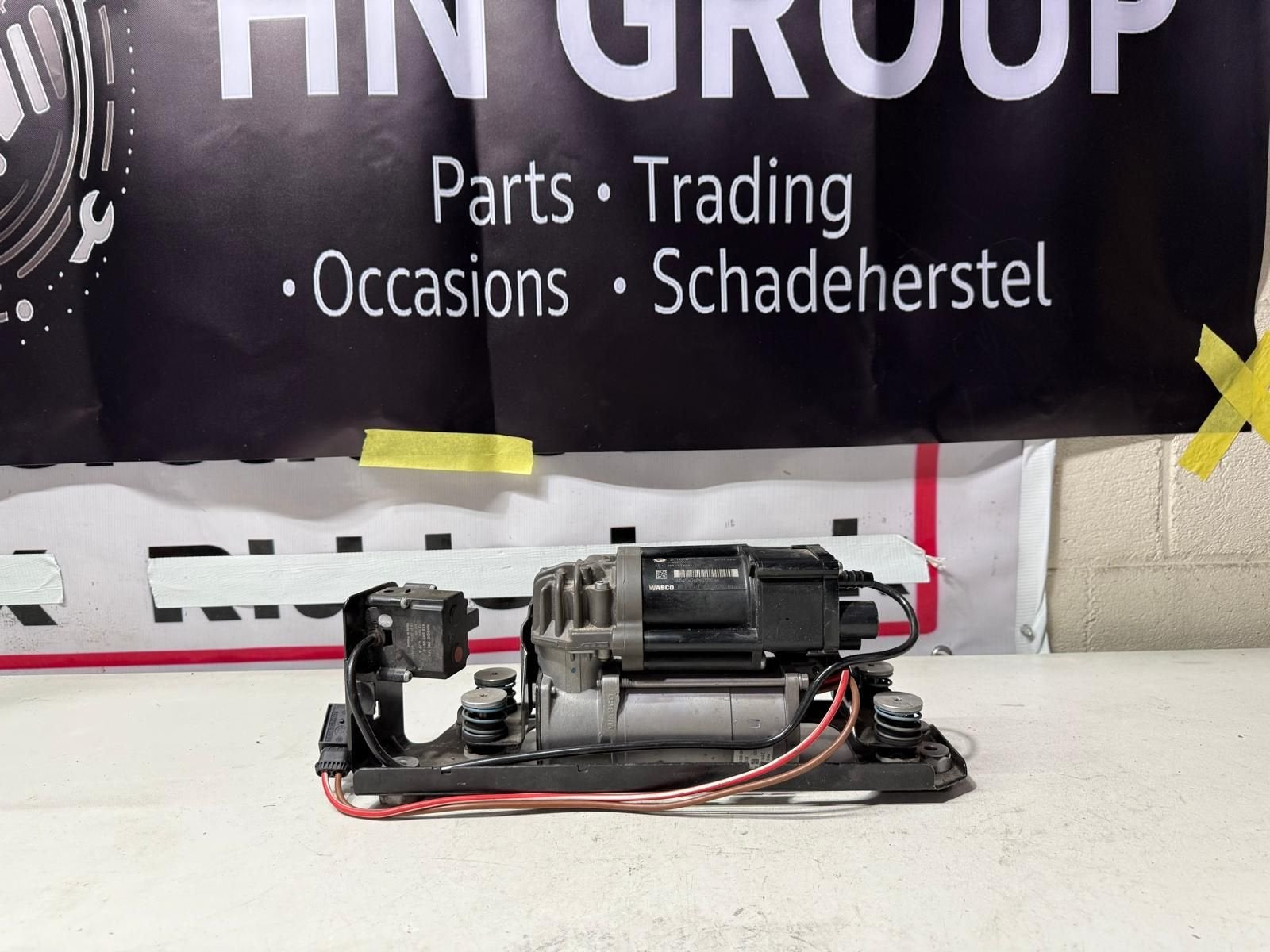 BMW 5 F10 F11 luchtveringcompressor, Auto-onderdelen, Gebruikt, -, -, Ophalen of Verzenden