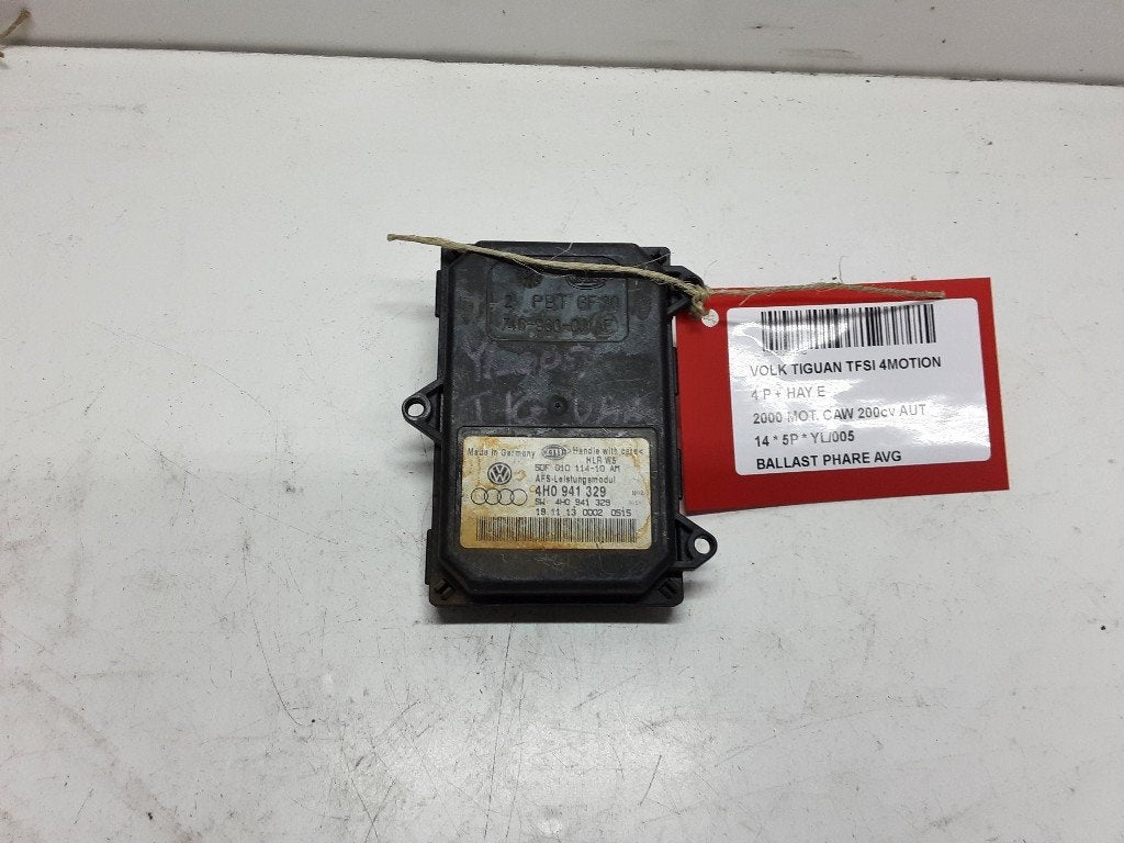 BALLAST DE PHARE XENON GAUCHE Tiguan (5N1 / 2) (4HO941329), Volkswagen, Mevr. I. Hauben, Utilisé, Rue de l'Espoir 34 34
4030  GRIVEGNÉE, BE
