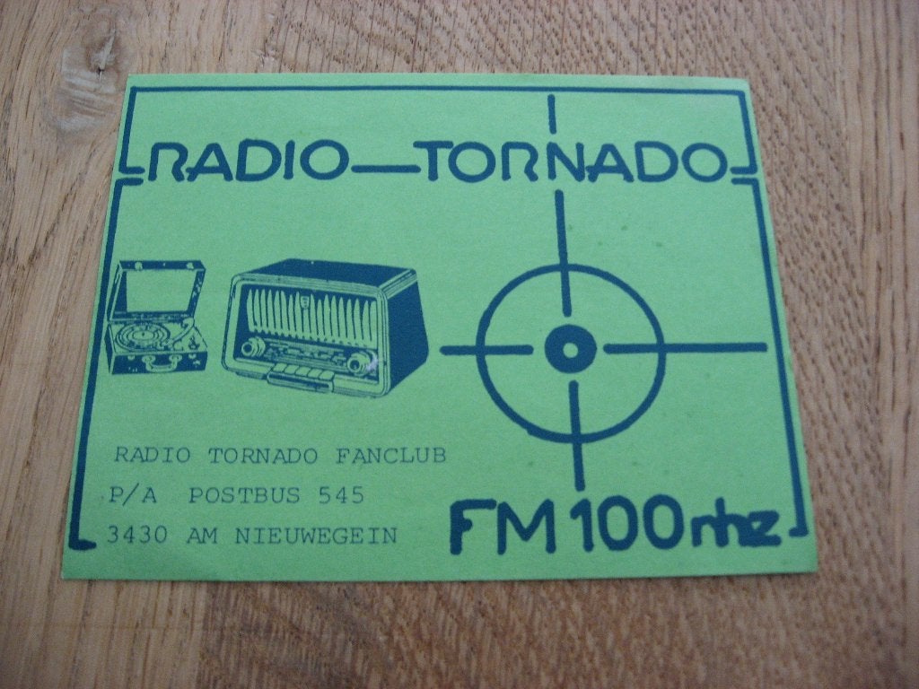 Sticker Nieuwegein Radio Tornado 12 x 9,5 cm, Verzamelen, Ophalen of Verzenden, Nieuw, Overige typen