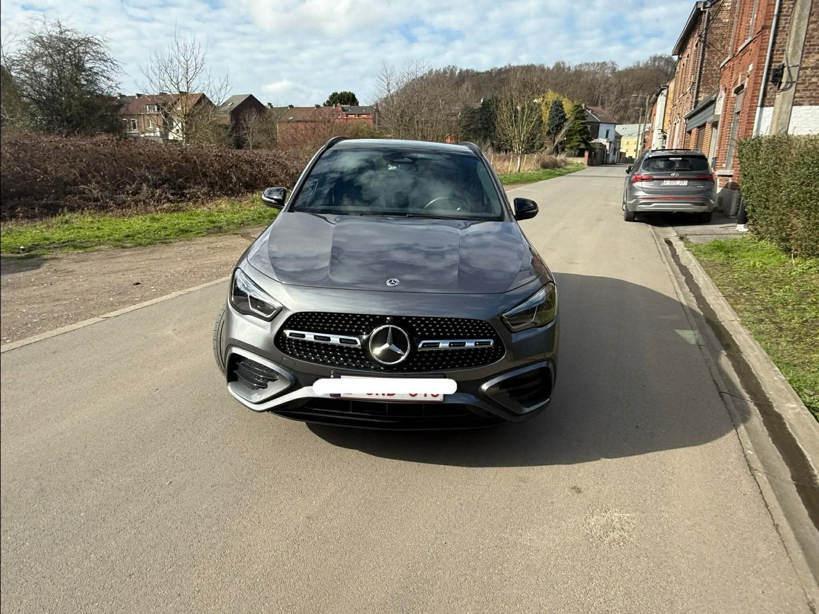 Mercedes GLA 180 AMG 2025 – Full Options – Garantie Mercedes, Argent ou Gris, Achat, Euro 6, Alcantara