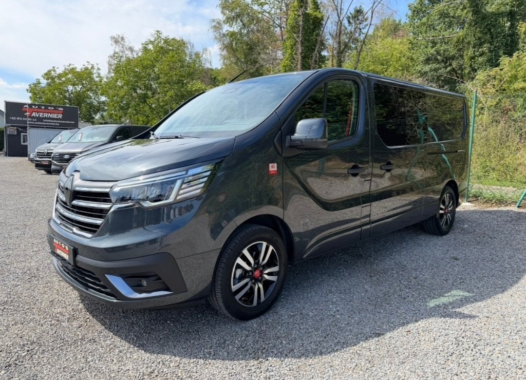 Renault Trafic 2.0 // L2 // 5 Seats // 170 Pk // Automaat, Auto's, Dealer onderhouden, Stof, Renault, 2500 kg
