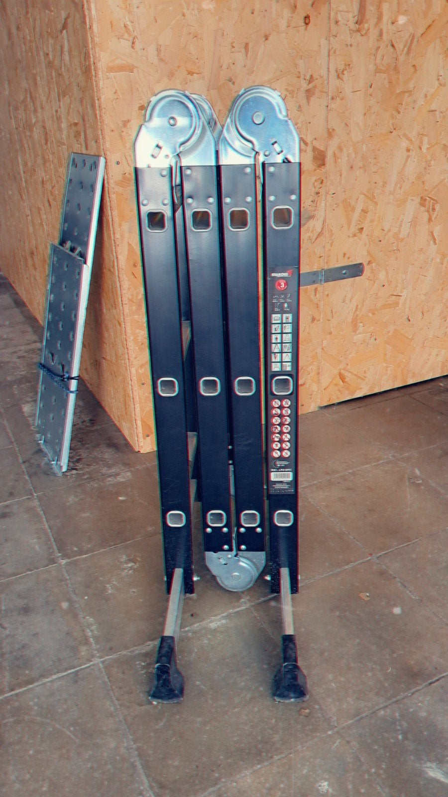 échelle pliante articulée avec plateau, Bricolage & Construction, Enlèvement, Échelle