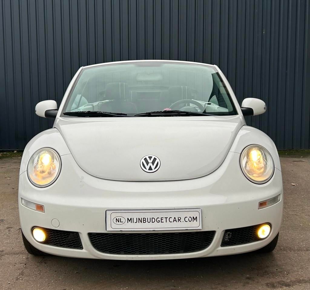 Volkswagen New Beetle Cabriolet 1.6 Trendline, Auto's, Voorwielaandrijving, Gebruikt, Beetle (Kever), 4 cilinders