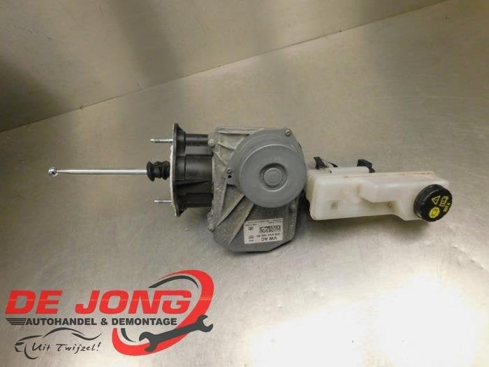 Rembekrachtiger van een Audi Q4, Gebruikt, -, -, -