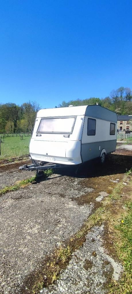 Caravane Hobby + de 750kg, Jusqu'à 4, Auvent, 4 à 5 mètres, Hobby