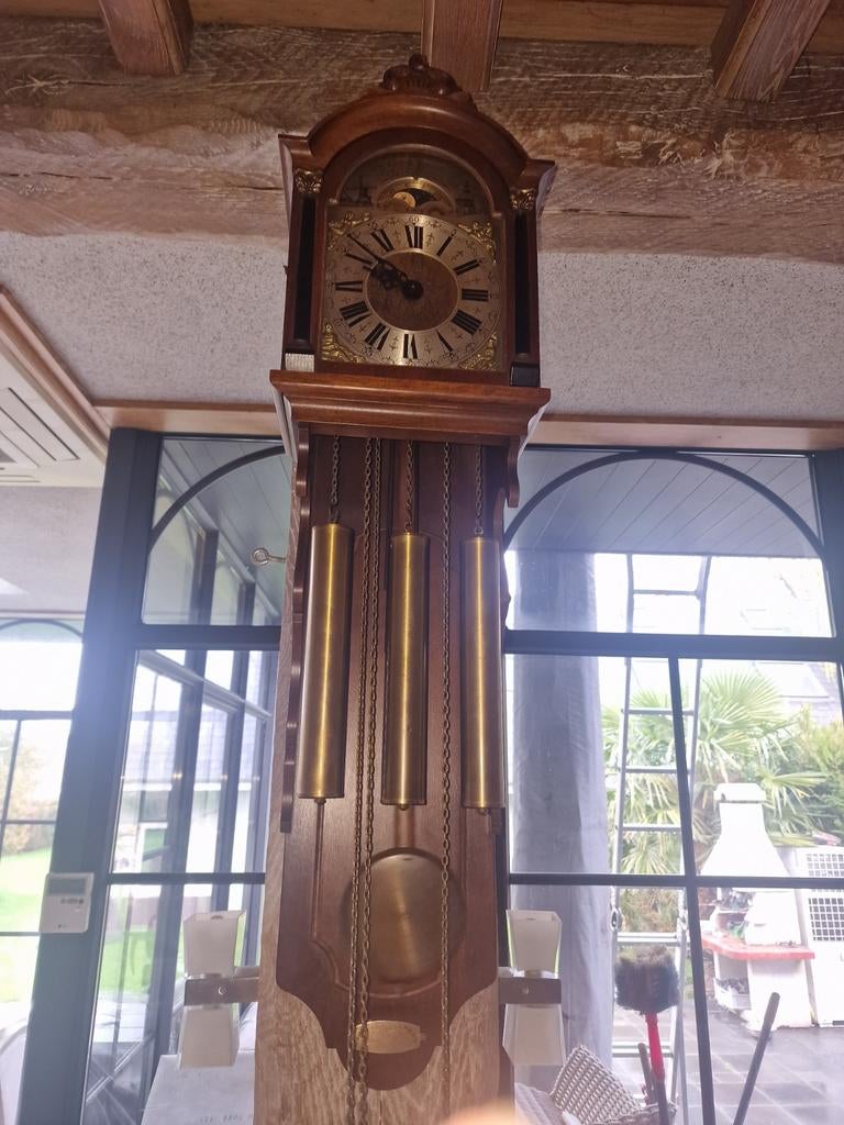 Wandklok, Ophalen