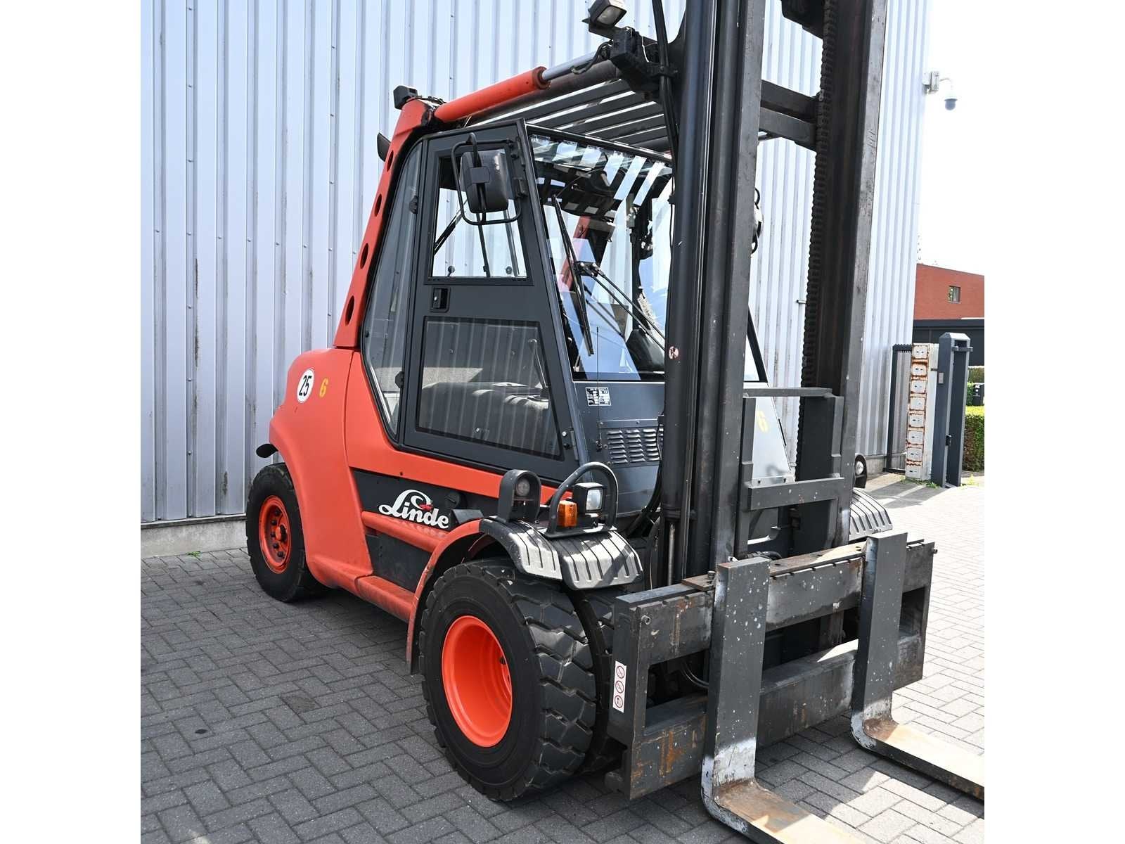Linde H80D900-02 Camion élévateur diesel, Articles professionnels, Diesel, Chariot élévateur, Linde