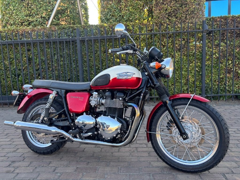 Triumph Bonneville T100, Motoren, Motoren | Triumph, 2 cilinders, Occasion, Motorrijbewijs A, Bedrijf