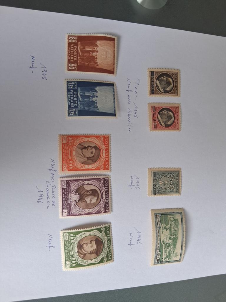 Kleine oplage uit het Vaticaan uit de jaren 40 + jubileumbla, Ophalen of Verzenden