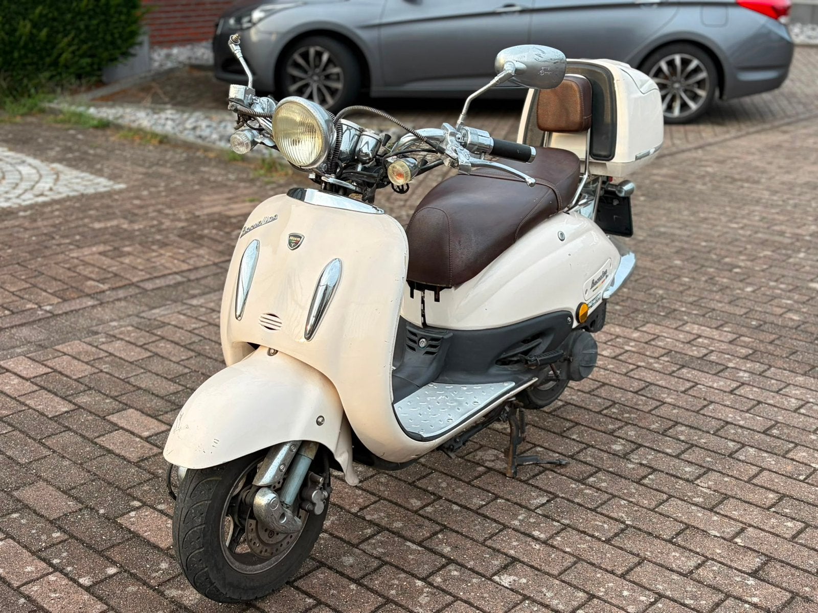 Neco Borsalino  125cc retro scooter, Ophalen, Zo goed als nieuw, Benzine