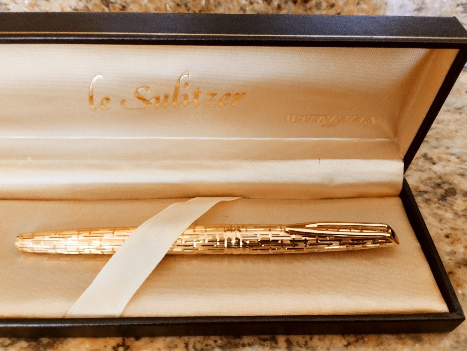 Stylo plume Waterman Le Sulitzer des années 80. Parfait état, Collections, Stylos, Stylo, Waterman, Enlèvement ou Envoi