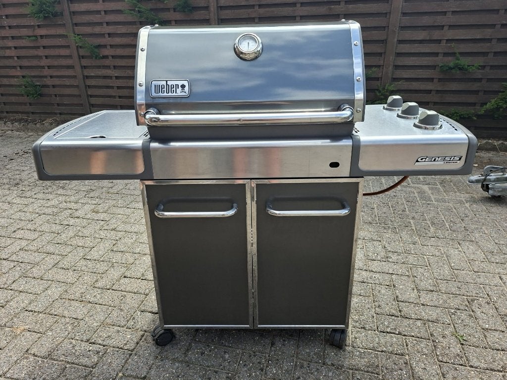Weber Genesis 320 gas BBQ, Jardin & Terrasse, Cuisines extérieures, Enlèvement, Utilisé, Autoportant, Gaz