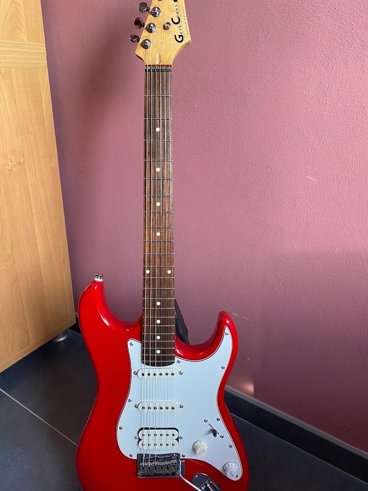 Stratocaster Custom Guitars Gert Claes, Muziek en Instrumenten, Snaarinstrumenten | Gitaren | Elektrisch, Ophalen, Zo goed als nieuw