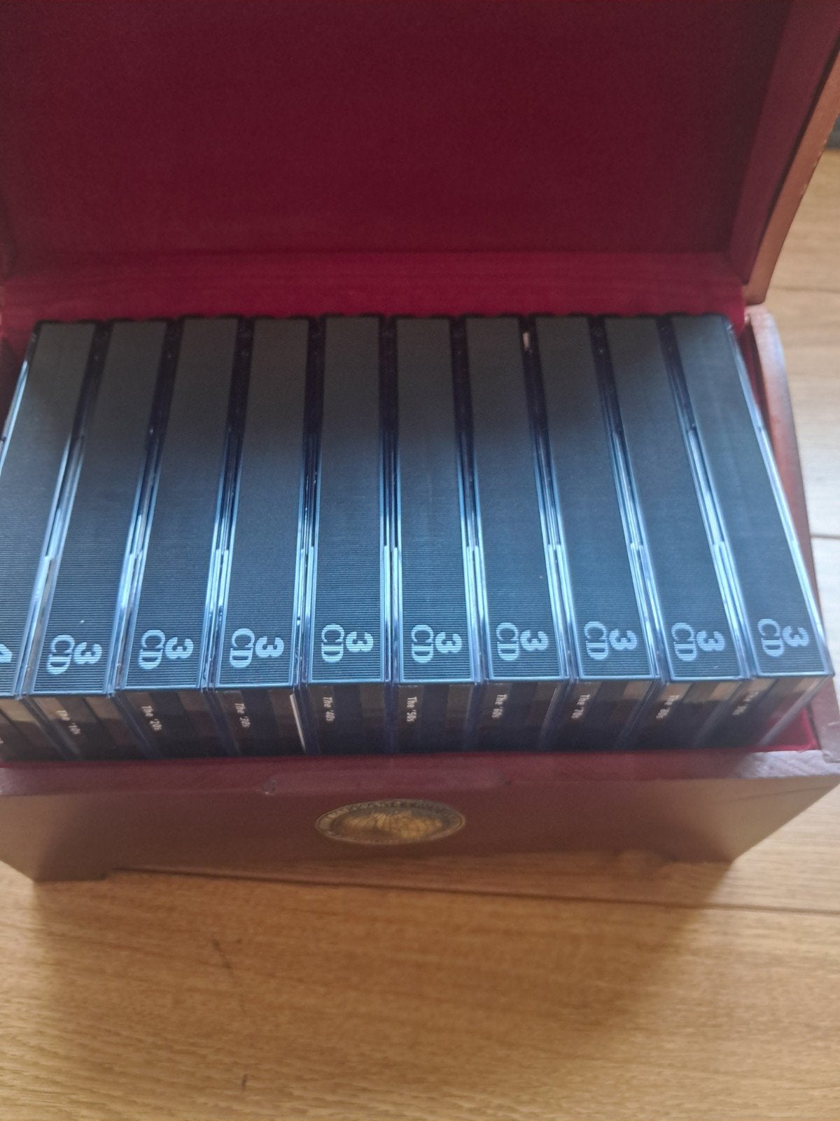 10 delige National Geographic ( 31 Cd-roms) in koffertje, Ophalen of Verzenden, Zo goed als nieuw, MacOS