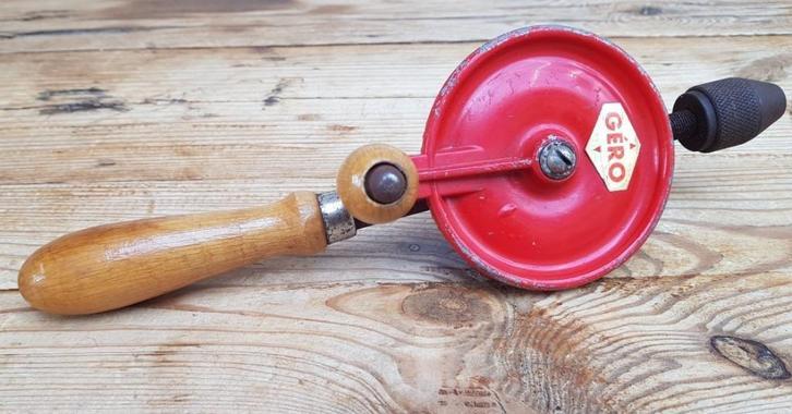 Vintage rode Franse handboor, GERO, Antiek en Kunst, Antiek | Gereedschap en Instrumenten, Ophalen of Verzenden