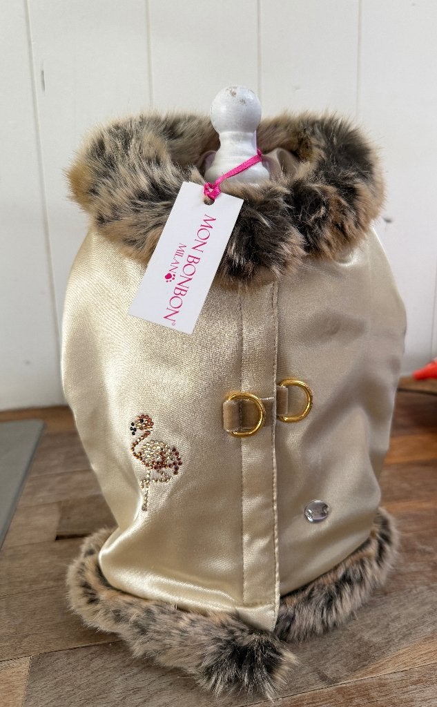 Mon Bonbon Milano luxe hondenjas XL – Swarovski, Dieren en Toebehoren, Hondenkleding, Flamingo, Nieuw, Ophalen of Verzenden, Hondenjas