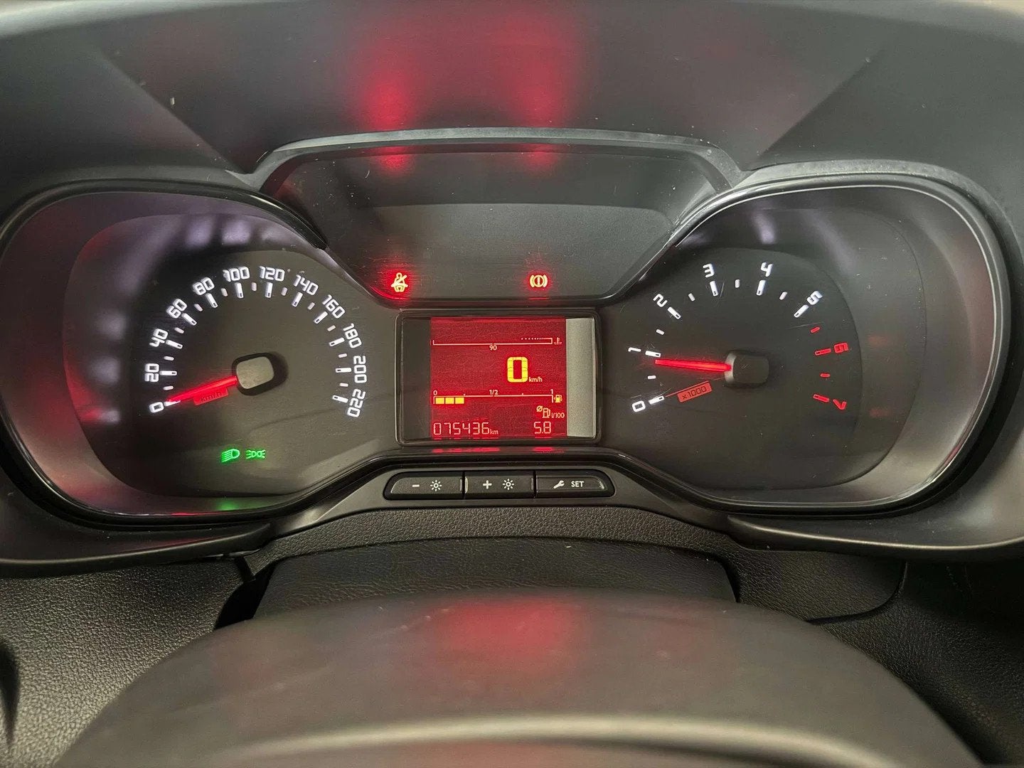 Toyota ProAce Proace City 1.5 D - Lichte vracht-zeer goede s, Auto's, Bestelwagens en Lichte vracht, Gebruikt, 4 cilinders, Wit