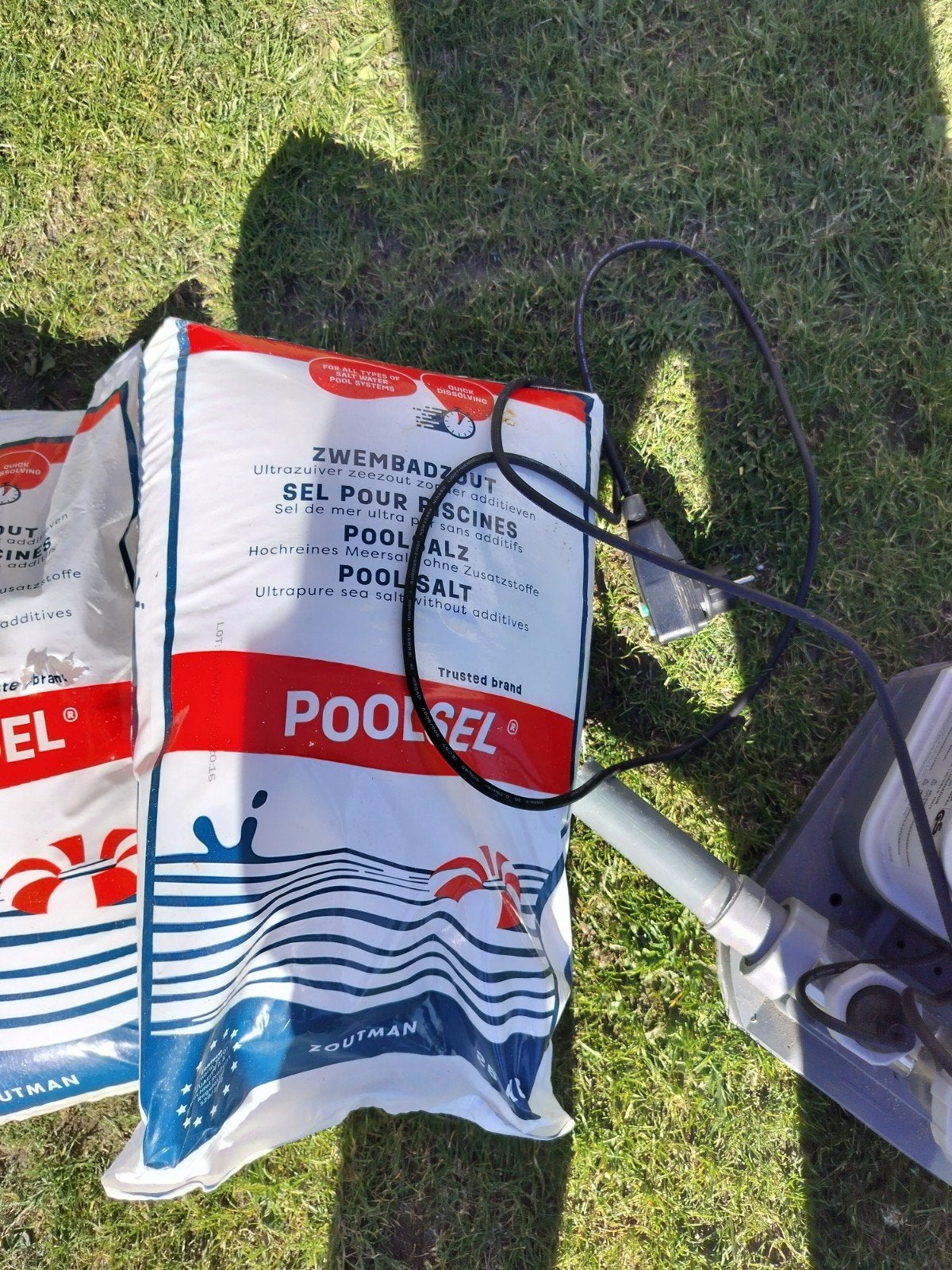 Zout installatie voor zwembad, Ophalen