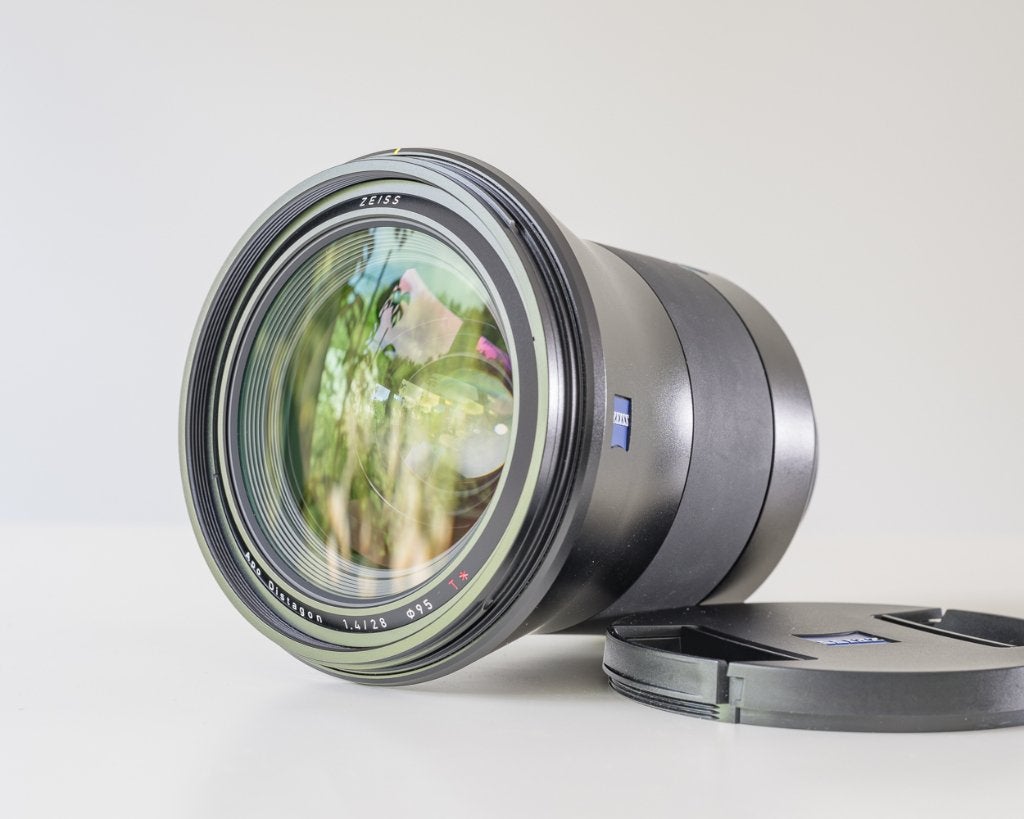 Zeiss Otus 1.4/28 Apo Distagon T* ZF.2 (nieuwstaat, doos), Enlèvement ou Envoi, Mise au point manuelle, Comme neuf, Zeiss