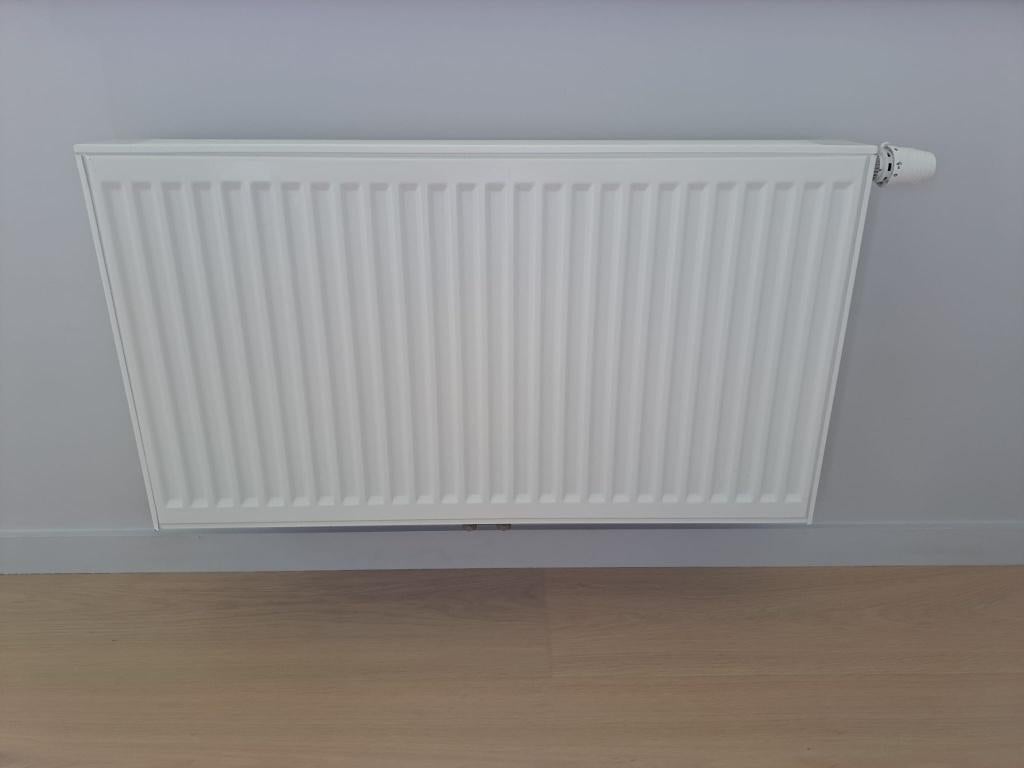 03 HENRAD Premium ECO-radiatoren, Ophalen, 30 tot 80 cm, Radiator, Zo goed als nieuw