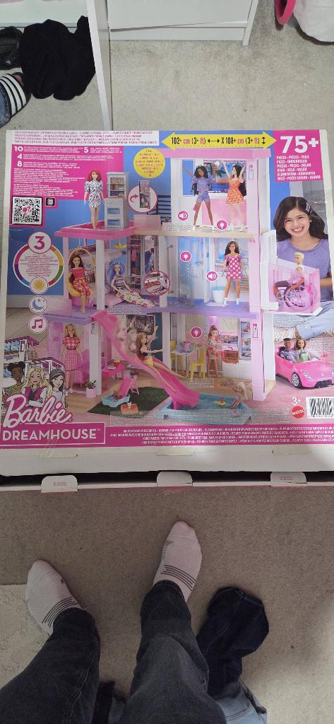 Maison de Barbie en parfait état,  vendue dans sa boîte., Enlèvement, Comme neuf, Accessoires