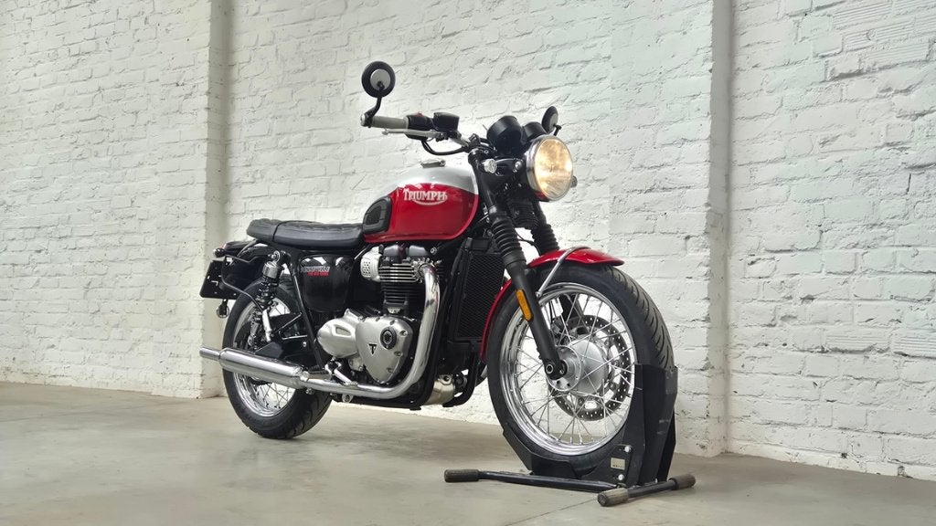 Triumph Bonneville T100 Bud Ekins 2021 TVA moto @motomobilia, Entreprise, Occasion, 2 cylindres, Permis Moto A2 minimum