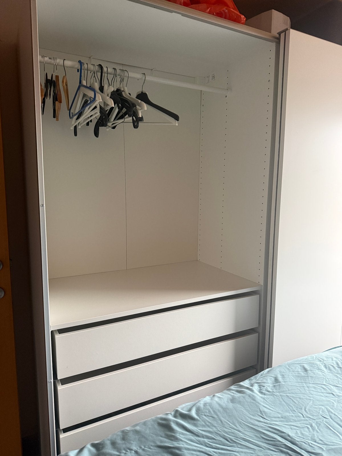 PAX kast, Tijdloos wit, 200 cm of meer, 150 tot 200 cm, Zo goed als nieuw