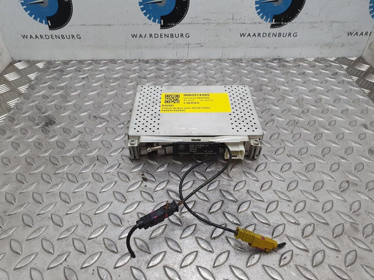 BMW 3 SERIES M3 M DCT RADIO 2009, Ophalen of Verzenden, Gebruikt, ARN erkend