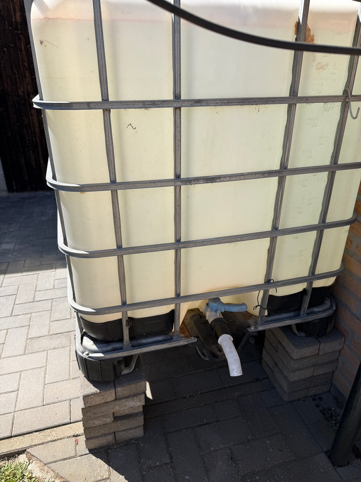 Waterton LBC 1000 liter, Ophalen, Zo goed als nieuw
