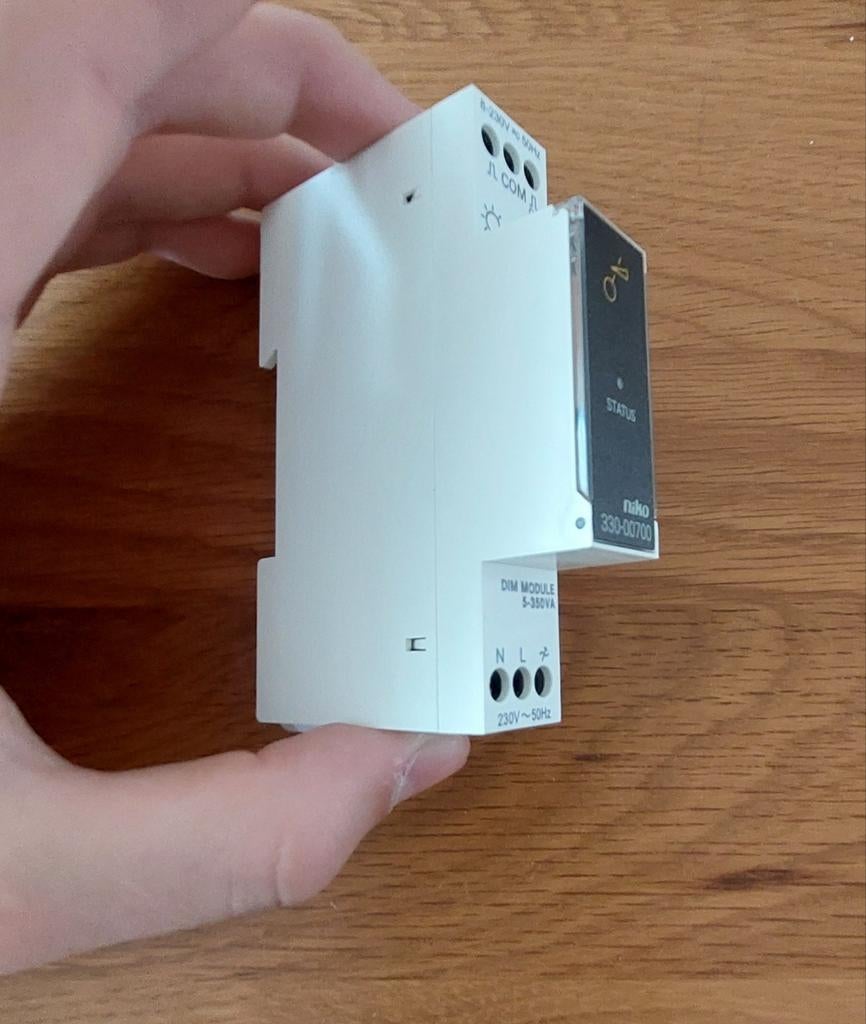 NIKO -> UNIVERSAL DIMMER, 8-230V, Enlèvement ou Envoi, Neuf
