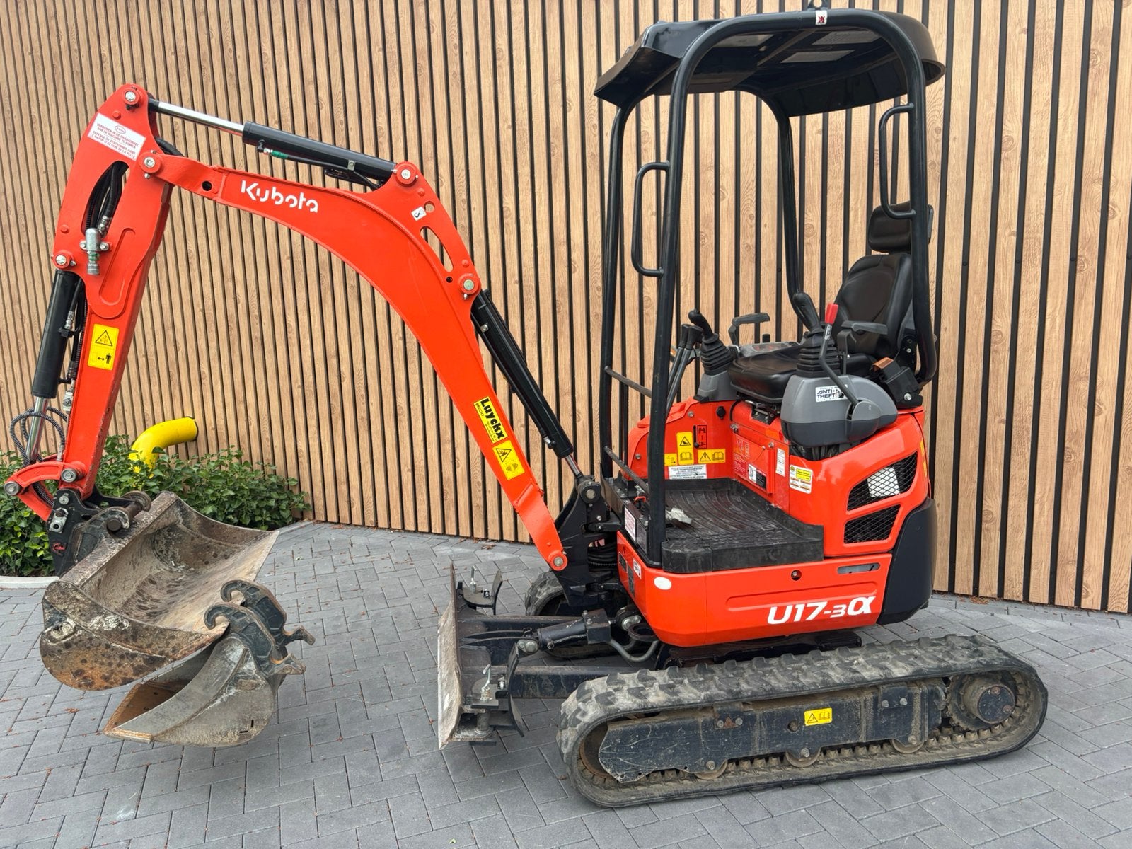 Kubota U17–3/645uur/ (bj2024), Zakelijke goederen, Ophalen