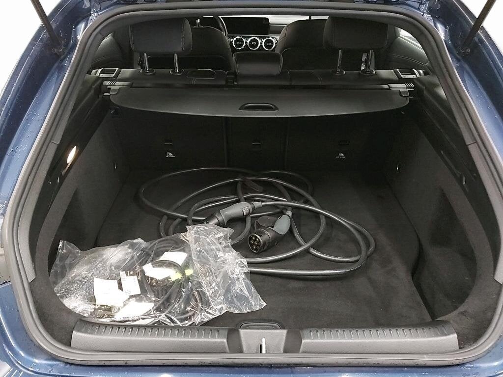 Mercedes-Benz CLA 250 Shooting Brake Business Solution, Autos, 0 kg, 161 kW, 0 kg, Noir