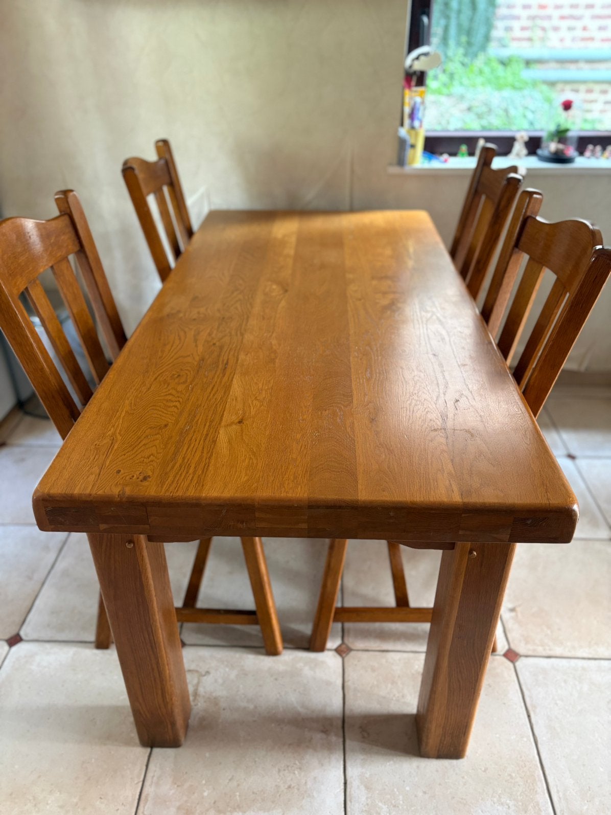 Table et 4 chaisse en chêne massif, Enlèvement
