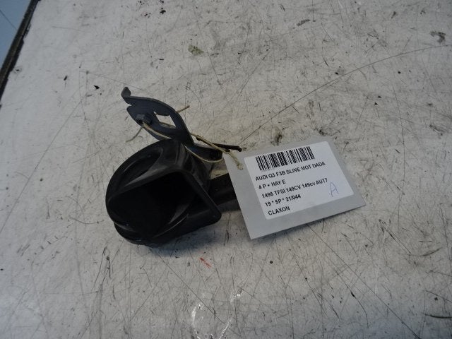 CLAXON Audi Q3 (F3B) (01-2018/-) (5Q0951221D), Gebruikt, Audi