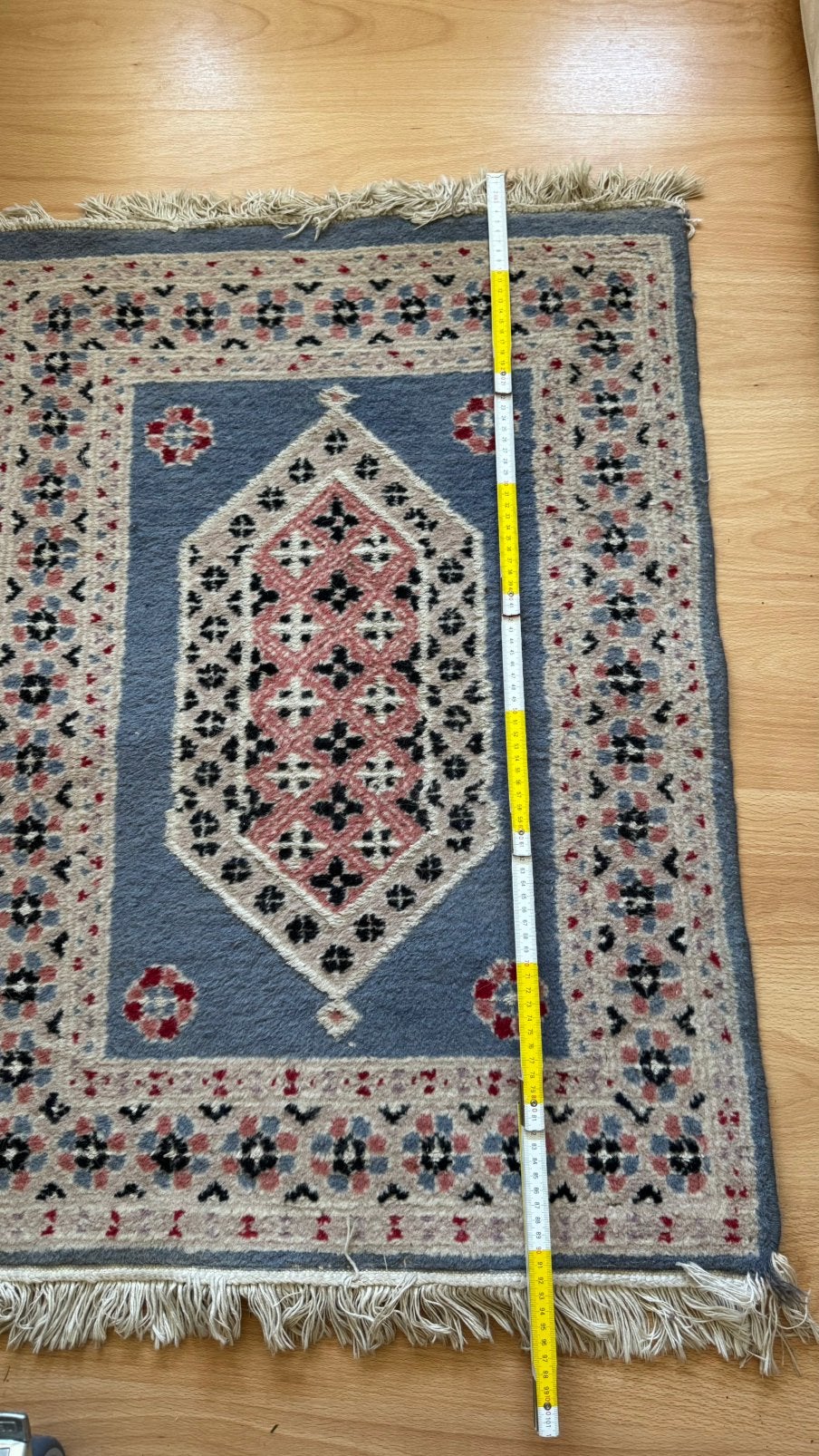 Tapis pakistanais noué à la main 100% laine 87-65 cm offre?, Enlèvement