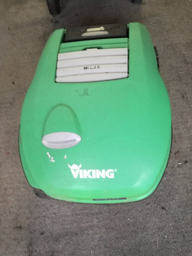 Robotmaaier Viking MI 322 C. Voor onderdelen !, Ophalen, Gebruikt, Viking
